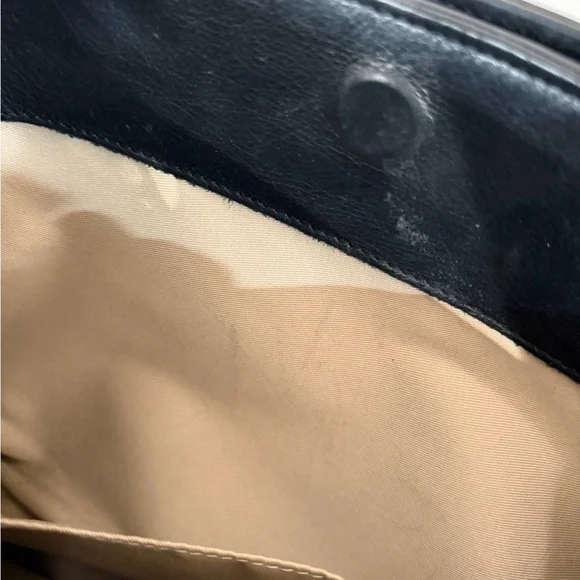 Mario Valentino Black Leather Shoulder Bag with Gold Chain - Picture 15 of 15